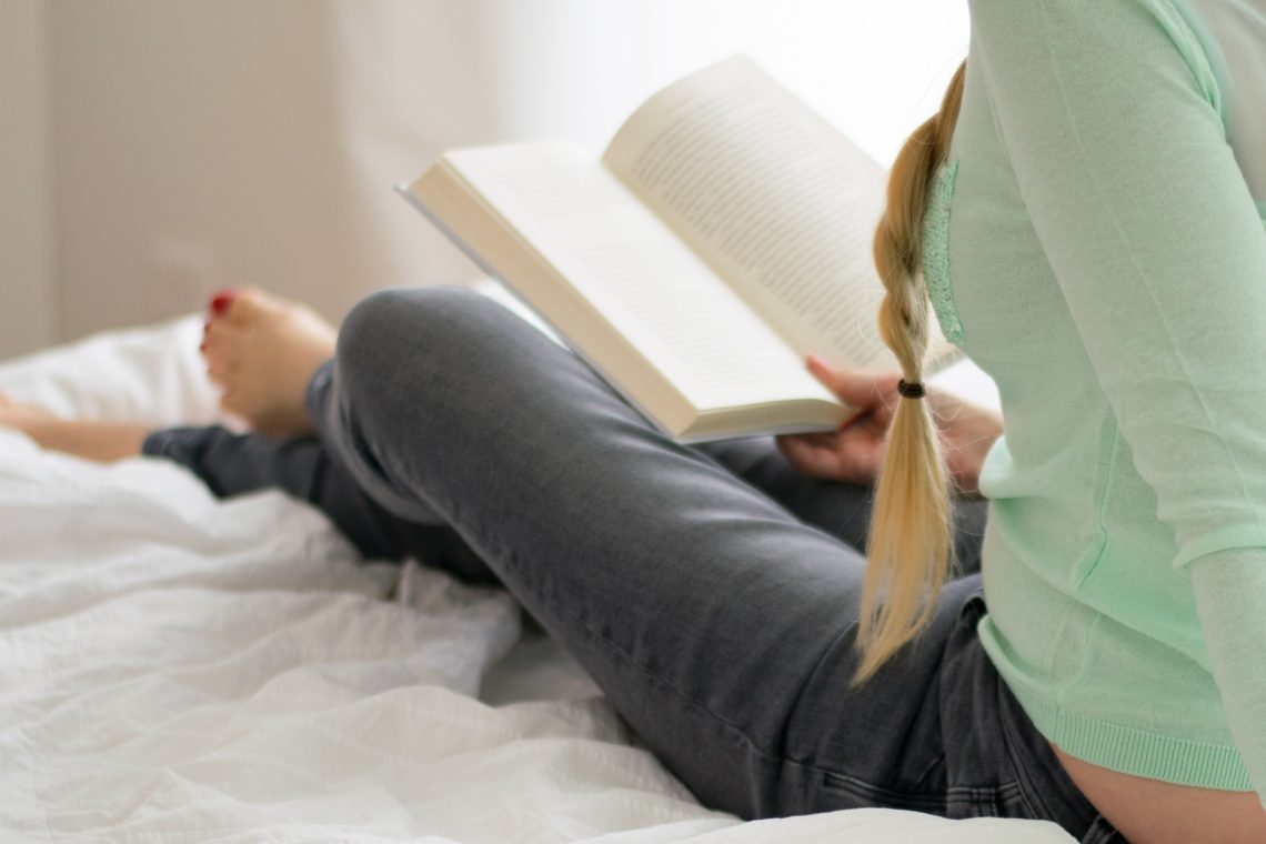 Die erholsame Kraft des Lesens vor dem Schlafengehen